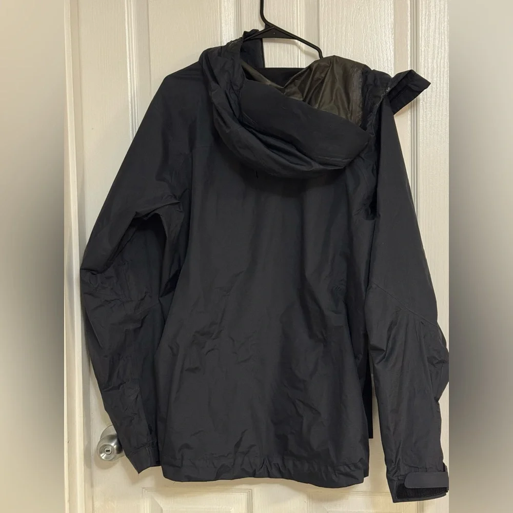 Patagonia M’s Super Cell Jacket – GORE-TEX Paclite® – Size M – Black - Picture 13 of 16
